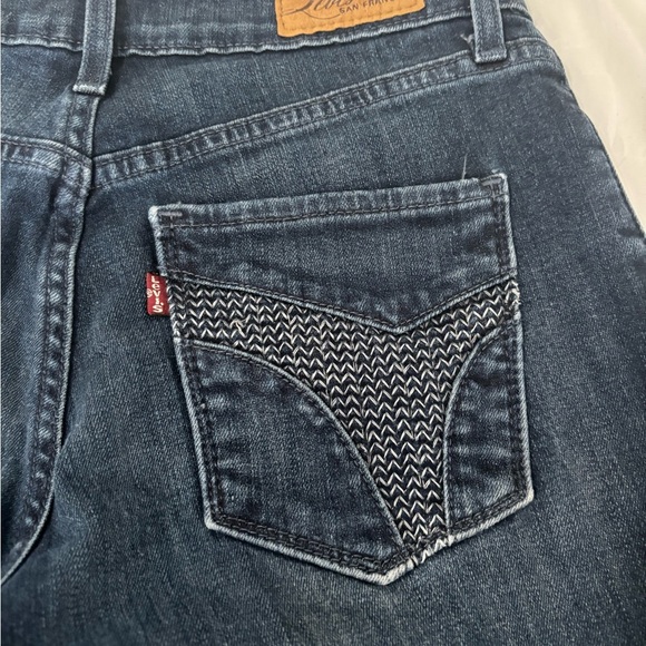 Levi’s San Francisco Jeans Women’s 8 Dark Wash Straight Leg Stretch Denim - Picture 5 of 7